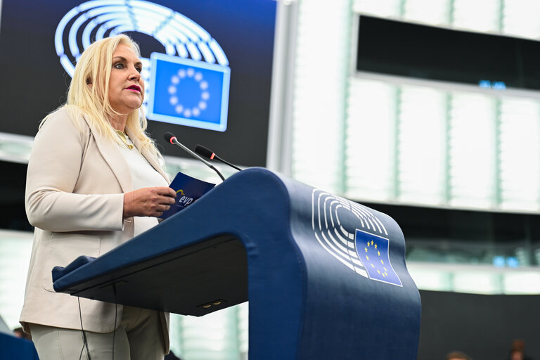 Fotografie 18: EP Plenary session - Implementation report on the Recovery and Resilience Facility