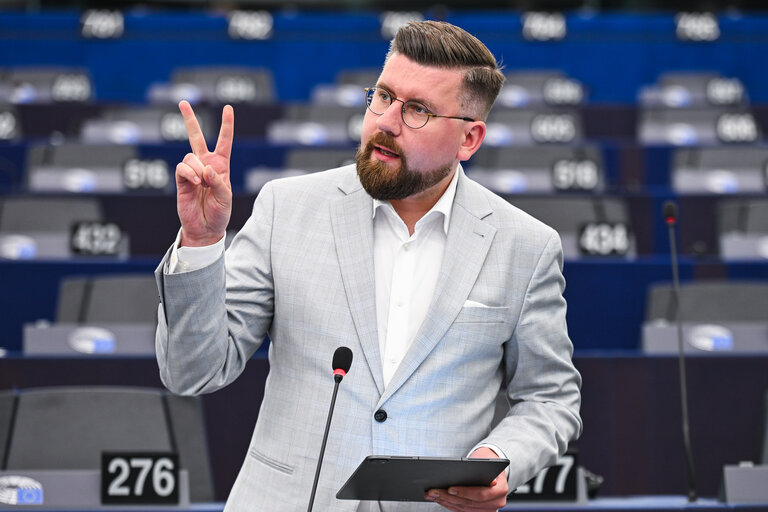 Fotografie 5: EP Plenary session - Implementation report on the Recovery and Resilience Facility