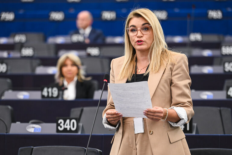 Fotografie 7: EP Plenary session - Implementation report on the Recovery and Resilience Facility