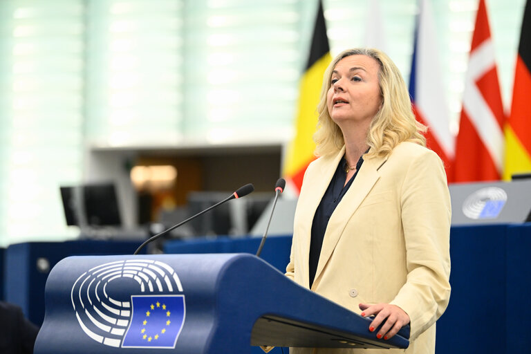 EP Plenary session - 2023 and 2024 reports on Montenegro