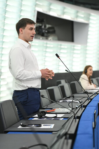 EP Plenary session - EU framework conditions for competitive, efficient and sustainable public transport services at all levels