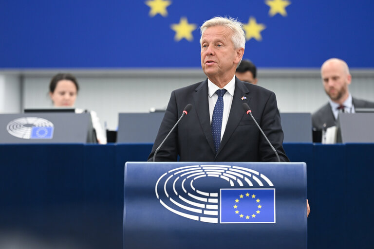 EP Plenary session - Assassination attempt on Senator Miguel Uribe and the threat to the democratic process and peace in Colombia