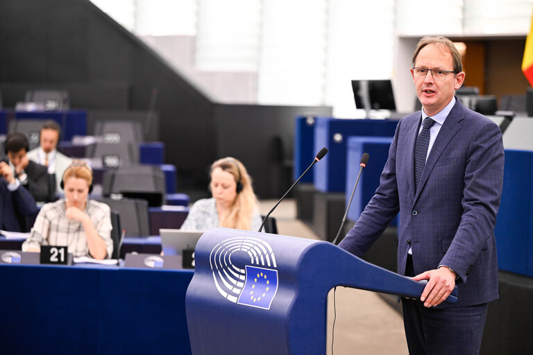EP Plenary session - Upcoming NATO summit on 24-26 June 2025