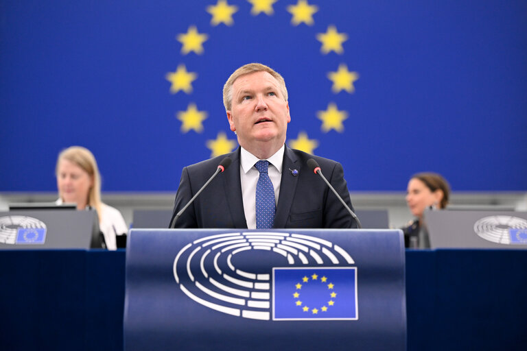 Fotografie 18: EP Plenary session.- Freedom of assembly in Hungary and the need for the Commission to act