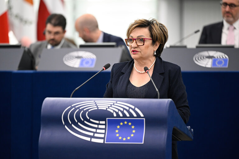 Fotografie 17: EP Plenary session - Freedom of assembly in Hungary and the need for the Commission to act