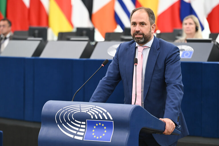Снимка 50: EP Plenary session - Electricity grids: the backbone of the EU energy system