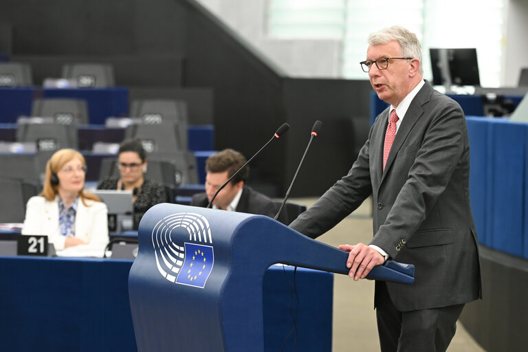 Снимка 48: EP Plenary session - Electricity grids: the backbone of the EU energy system