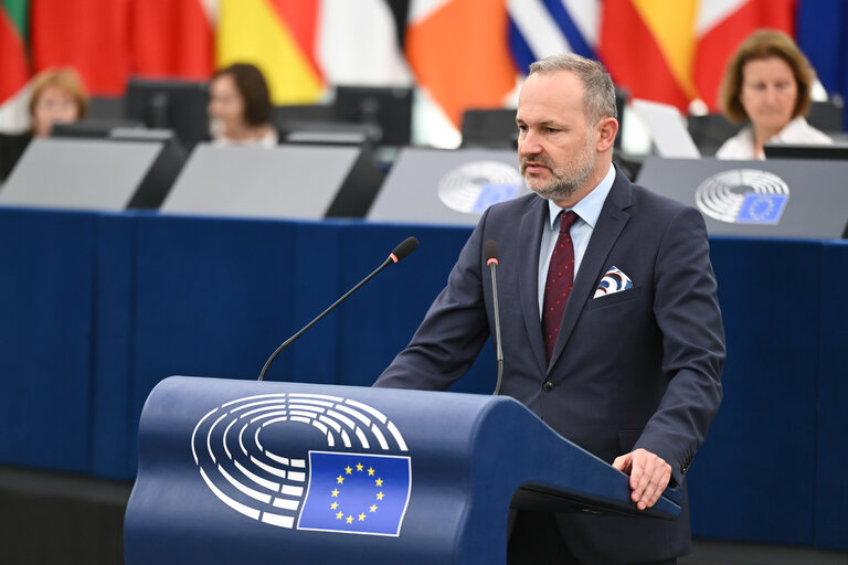 Снимка 10: EP Plenary session - Electricity grids: the backbone of the EU energy system