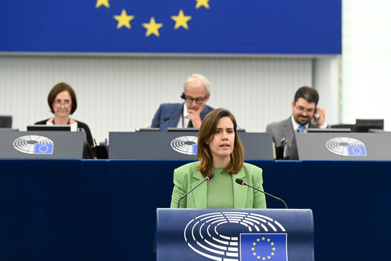 EP Plenary session - Digital Markets, Digital Euro, Digital Identities: economical stimuli or trends toward dystopia