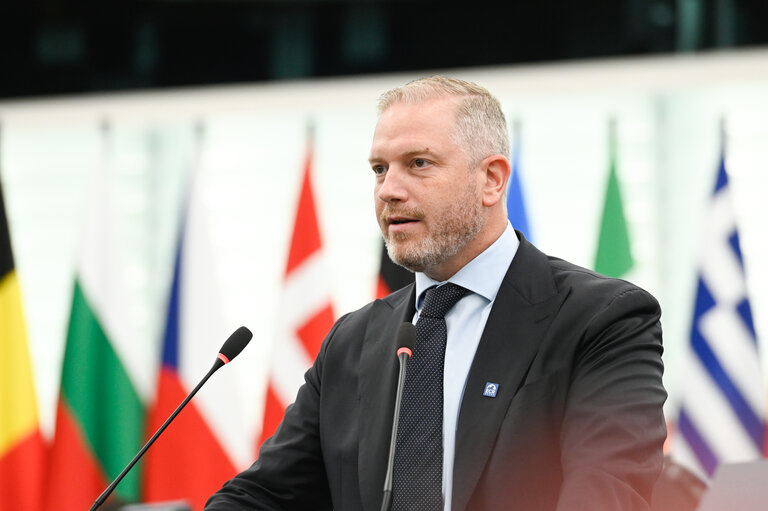 EP Plenary session - Digital Markets, Digital Euro, Digital Identities: economical stimuli or trends toward dystopia