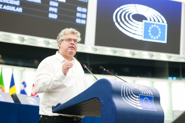 EP Plenary session - Institutional and political implications of the EU enlargement process and global challenges