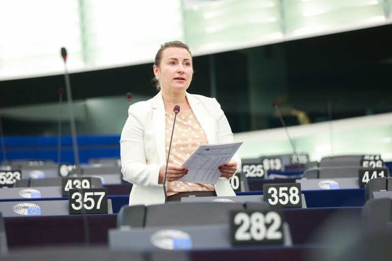 EP Plenary session - Institutional and political implications of the EU enlargement process and global challenges