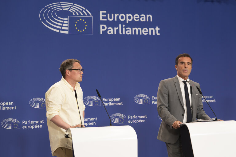 Foto 17: Press conference on the reaction to the cancellation of the last trilogue on Green Claims Directive