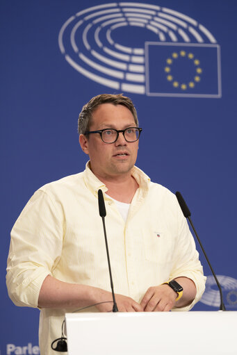 Foto 13: Press conference on the reaction to the cancellation of the last trilogue on Green Claims Directive