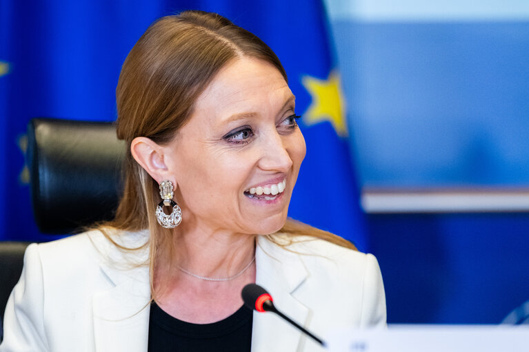 Photo 23 : ECON - Monetary Dialogue with Christine Lagarde, President of the European Central Bank