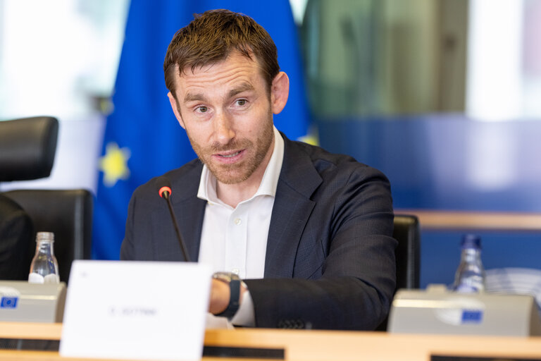 EMPL HOUS - Hearing on ' Housing Rights, Property Rights and Tenants Protections: Addressing Evictions and Homelessness '