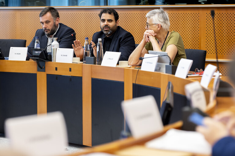 Young Political Leaders Programme- Members of Parliament and members of political parties from Ukraine
