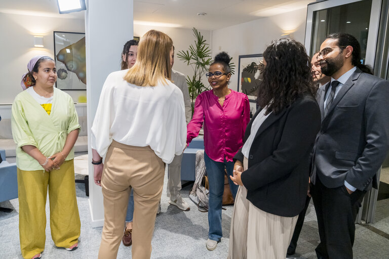 Roberta METSOLA, EP President meets with Sakharov Fellows