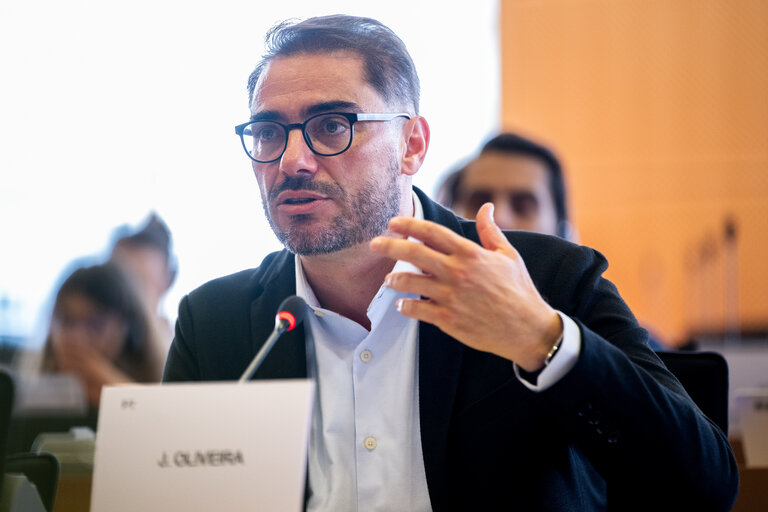 EMPL - Public hearing on ' Developing a new EU anti-poverty strategy '