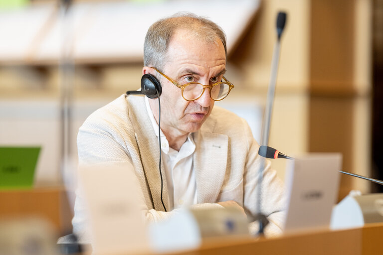 REGI - Public hearing on the European citizens’ initiative “Cohesion policy for the equality of the regions and sustainability of the regional cultures.