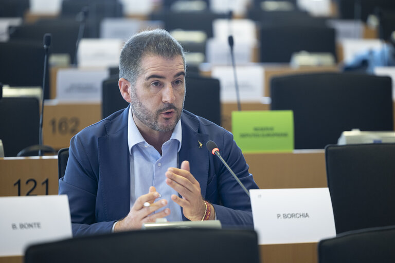 Photo 12: ITRE - Energy affordability, sovereignty, efficiency and transparency: way forward for the EU