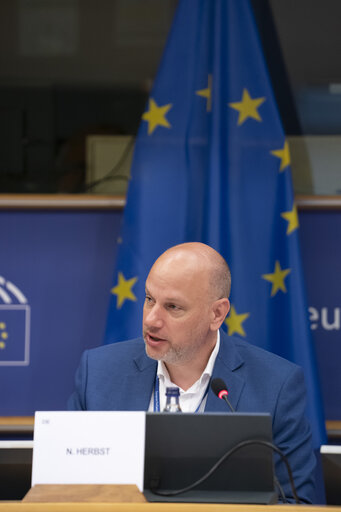 CONT - Exchange of views with the Committee on Anti-Corruption Policy of the Verkhovna Rada of Ukraine