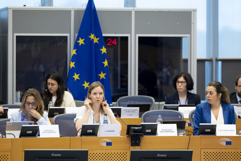 IMCO trilogue ADR alternative dispute resolution for consumer disputes