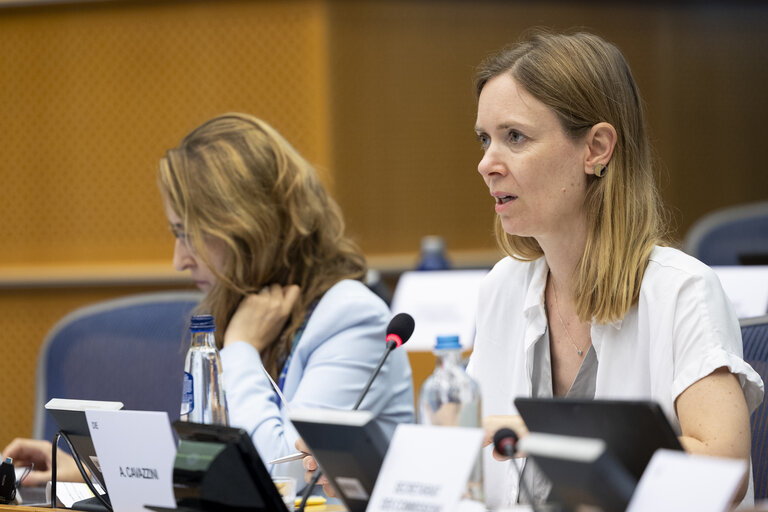 IMCO trilogue ADR alternative dispute resolution for consumer disputes
