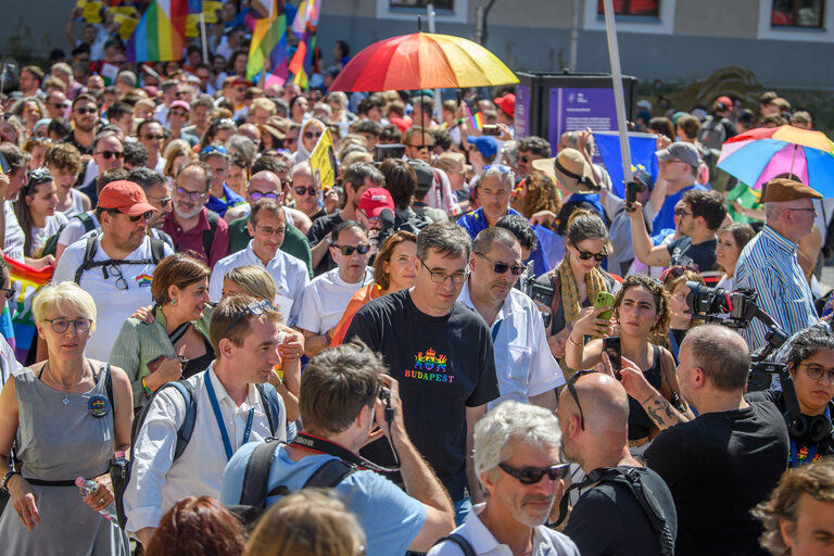Budapest Pride March with the participation of Nicolae ȘTEFĂNUȚĂ, EP Vice President and EP Members