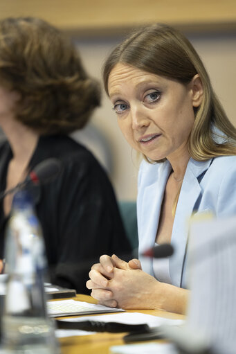 Fotografie 33: ECON LIBE - Scrutiny of delegated acts and implementing measures - Exchange of views with Maria Luís Albuquerque, Commissioner for Financial Services and the Savings and Investments Union
