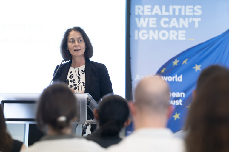 Foto 24: Invest in What Matter - Exchange of views on the EU long-term budget with the co-rapporteurs and presentation of the EP campaign