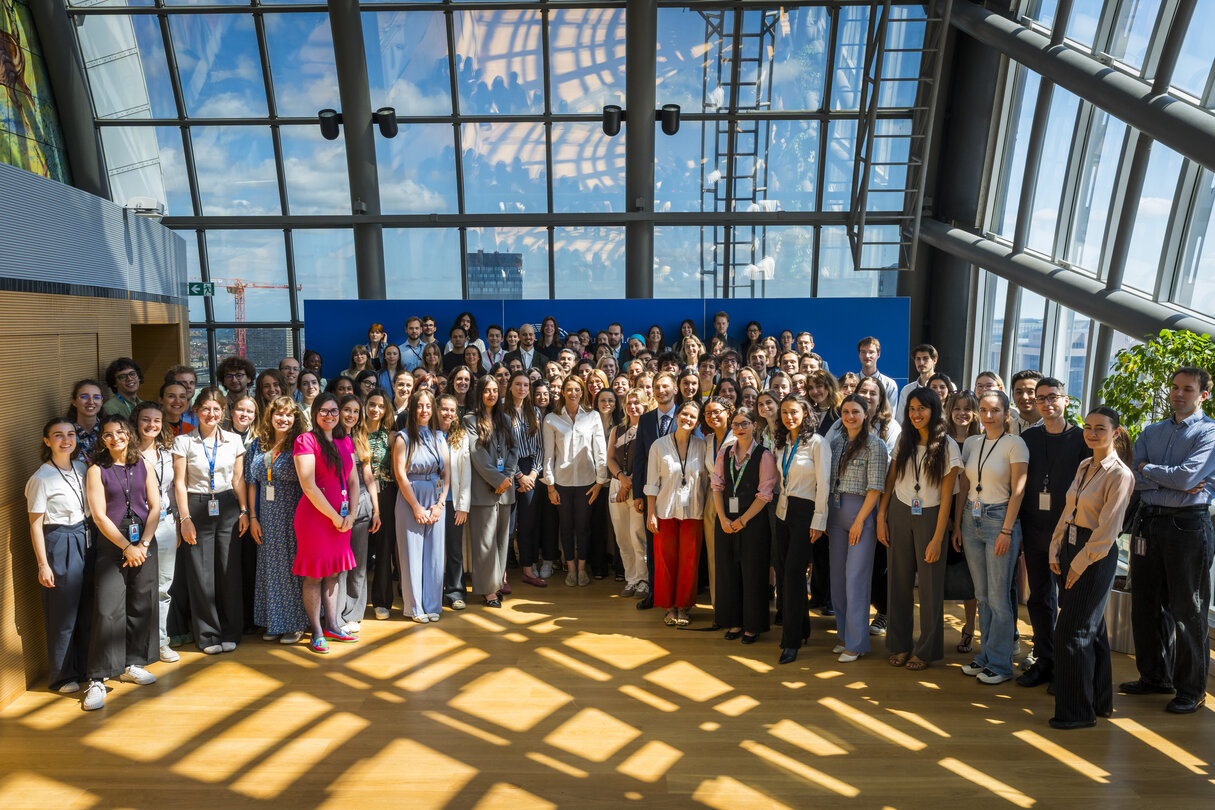 Roberta METSOLA, EP President meets with the Schuman trainees