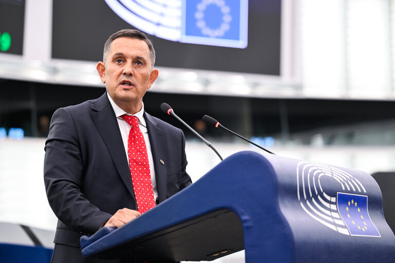 EP Plenary session - Motion of censure on the Commission B10-0319/2025