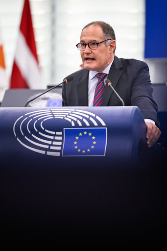 EP Plenary session - Motion of censure on the Commission B10-0319/2025
