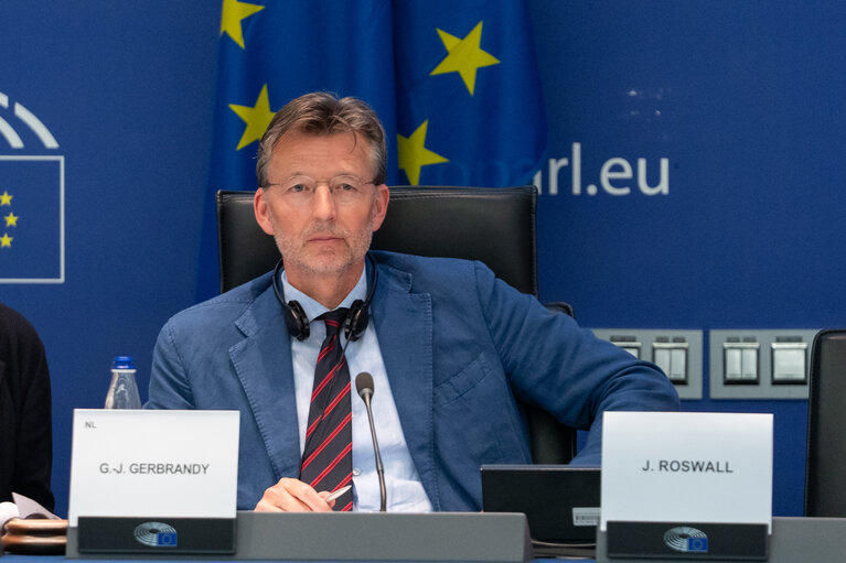 Photo 17: ENVI - Exchange of views with Jessika Roswall, Commissioner for Environment, Water Resilience and a Competitive Circular Economy, and presentation of the Water Resilience Strategy