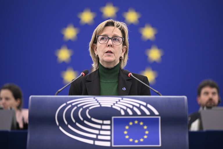Fotografija 50: EP Plenary session - State of play of implementation of the European Media Freedom Act in Member States