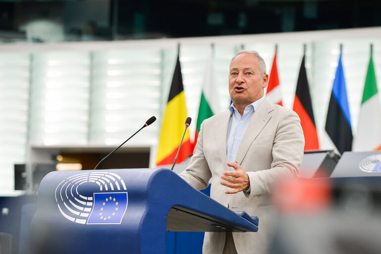 EP Plenary session.- 2023 and 2024 reports on North Macedonia