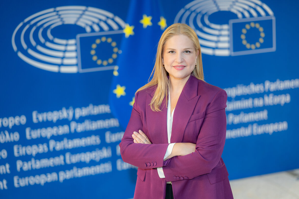 Arba KOKALARI in the EP in Strasbourg