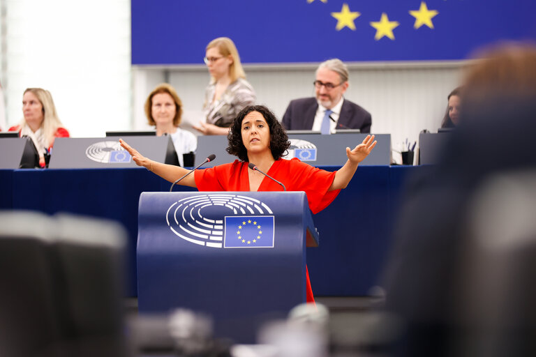 Photo 16 : EP Plenary session - Alleged misuse of EU funds by Members of the far-right and measures to ensure institutional integrity