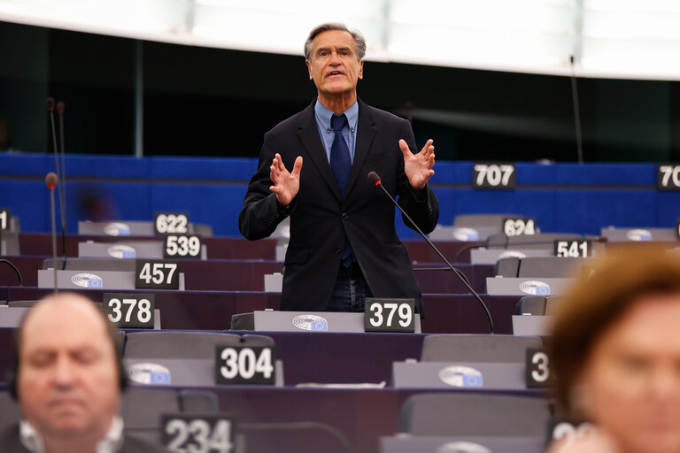EP Plenary session - Alleged misuse of EU funds by Members of the far-right and measures to ensure institutional integrity