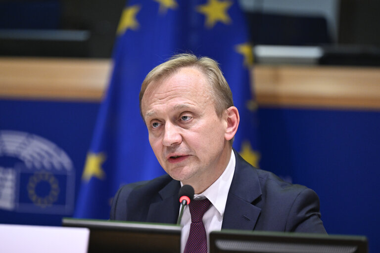 Fotó 42: BUDG - Exchange of views with Piotr SERAFIN, Commissioner for Budget, Anti-Fraud and Public Administration on the MFF beyond 2027 and Own Resources