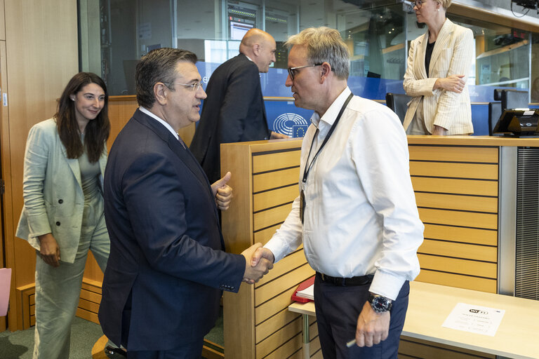 Fotografia 19: TRAN - Exchange of views with Commissioner Apostolas Tzitzikostas on the next MFF and its impact on transport and tourism