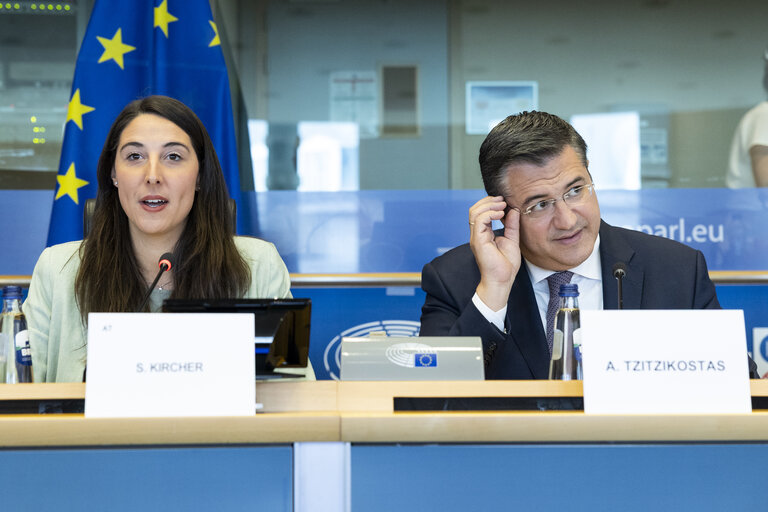 Fotografia 17: TRAN - Exchange of views with Commissioner Apostolas Tzitzikostas on the next MFF and its impact on transport and tourism