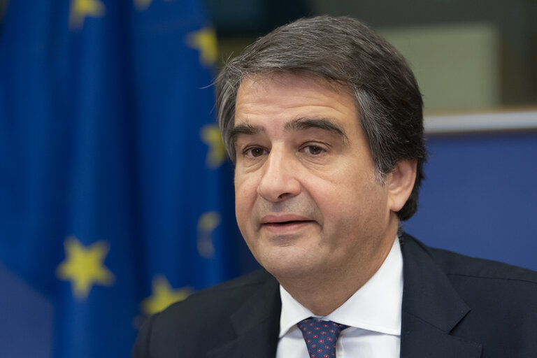 Fotografie 25: REGI - Exchange of views on the EC proposal for the Multi-annual Financial Framework (MFF) post 2027
