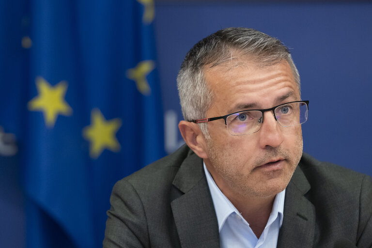Fotografie 27: REGI - Exchange of views on the EC proposal for the Multi-annual Financial Framework (MFF) post 2027