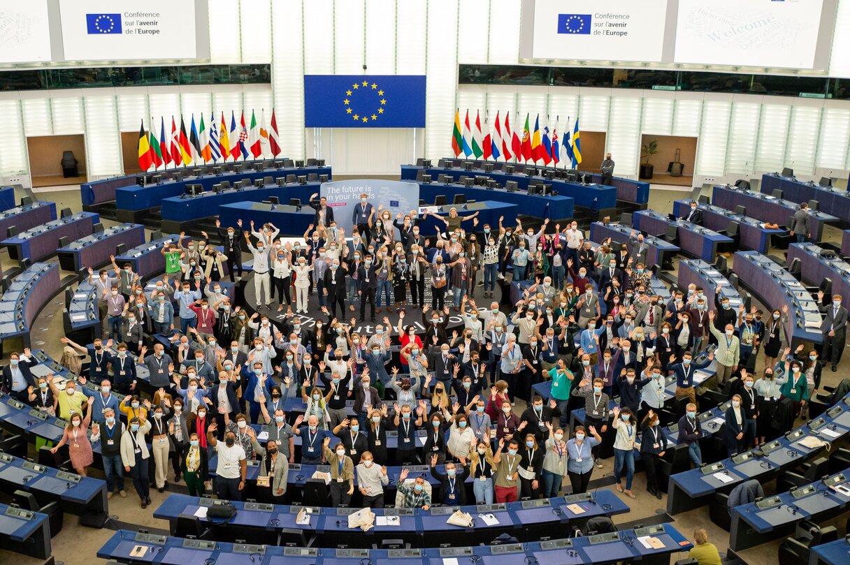 Conference on the Future of Europe (CoFoE) - Citizens' panel 1 - Plenary session