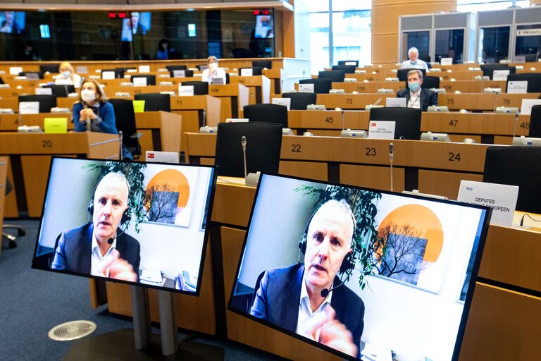 Billede 1: TRAN Committee - Space as enabler for a Smart and Green Transport