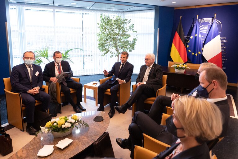 Fotografija 1: Bilateral meeting