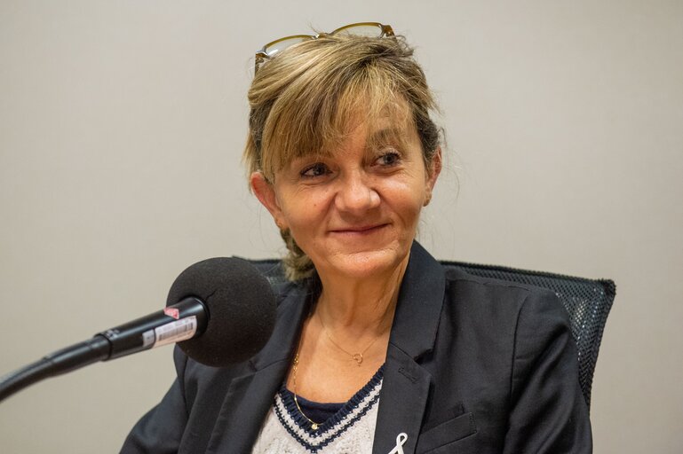 Fotografie 3: Podcast - Conversation with Assita KANKO