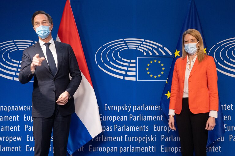 Foto 16: Roberta METSOLA, EP President meets with Mark RUTTE, Prime Minister of the Netherlands